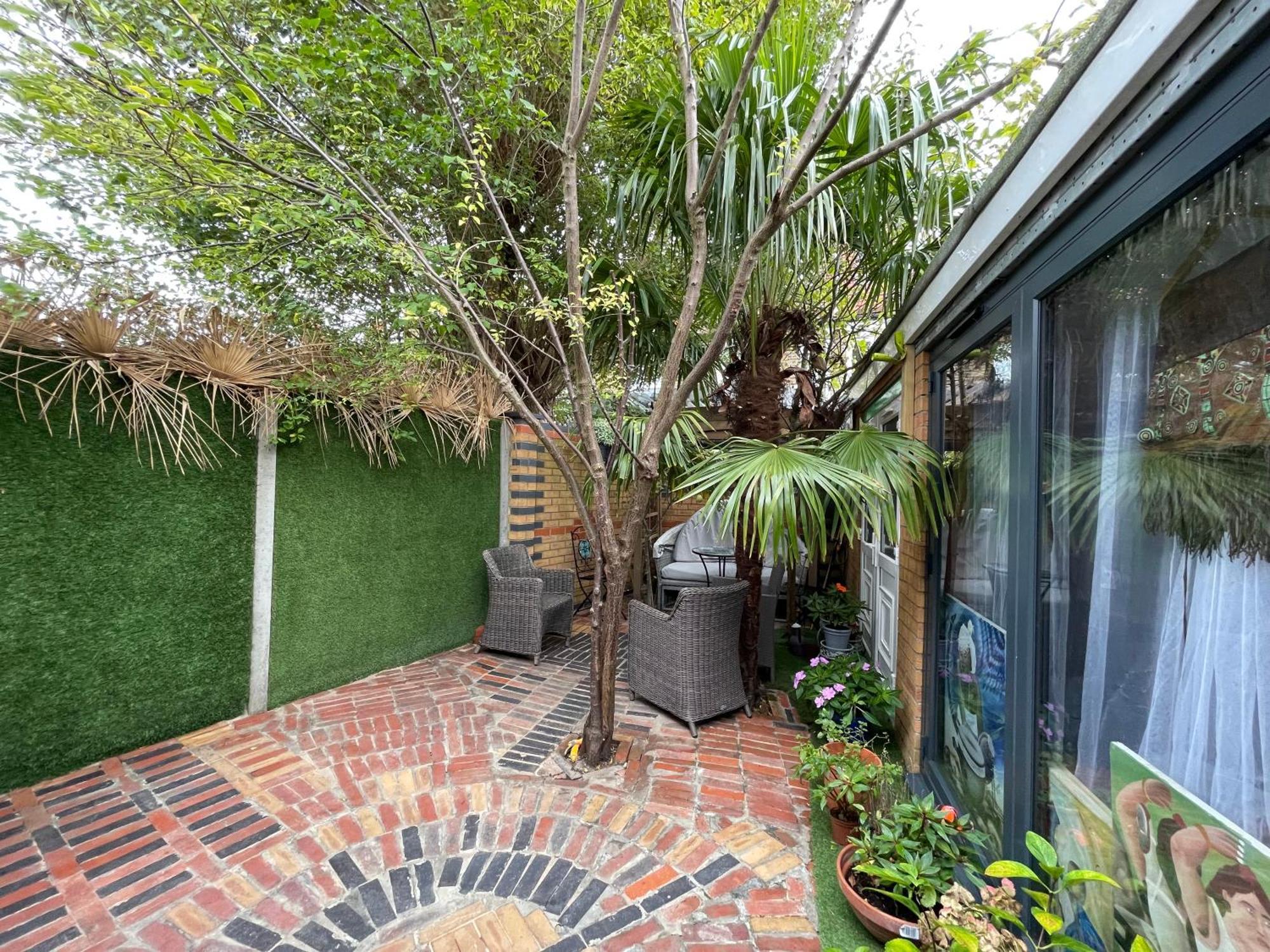 Luxe 4 Bedroom House With 4 Bathrooms - Elizabeth Line & Acton Stations At Walking Distance Villa Londres